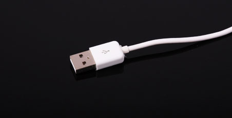 OEM Apple cable